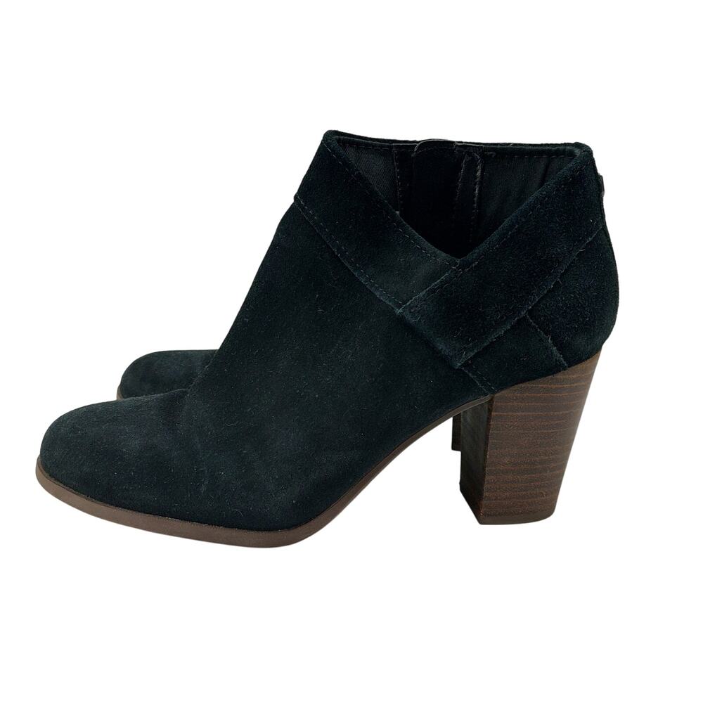Koolaburra by Ugg Amalea Black Suede Size 8 Ankle Bootie